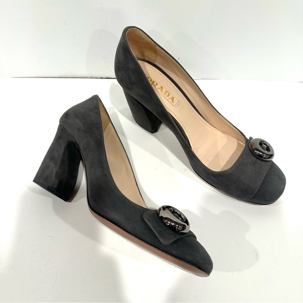 Prada Grey Suede Leather Round Square Closed Curved Block Heel Pumps EU 38 US 8 - Picture 4 of 13